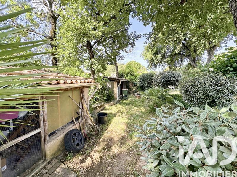 Maison - 210 m² - 9 pièces