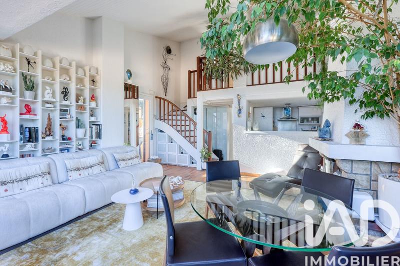 Duplex - 77 m² - 4 pièces