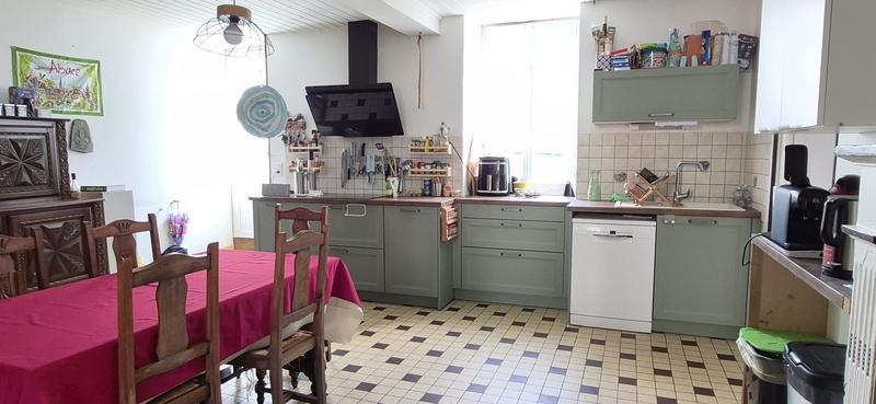 Maison - 190 m² - 7 pièces