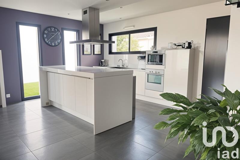 Maison - 143 m² - 5 pièces