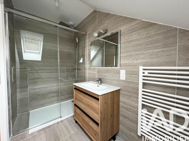 Maison - 141 m² - 6 pièces