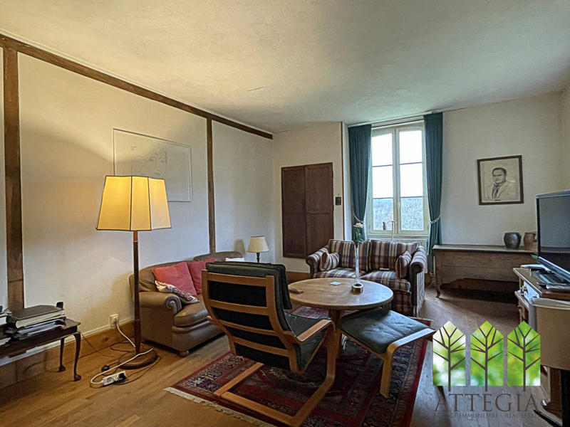 Maison - 170 m² - 6 pièces