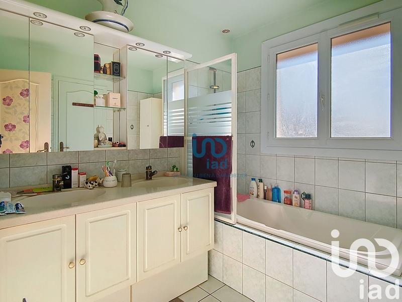 Maison - 85 m² - 5 pièces