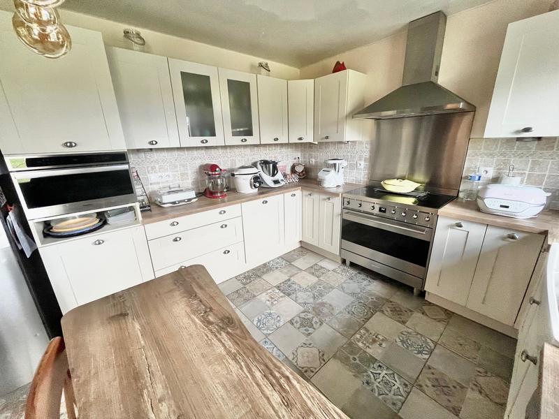 Maison - 149 m² - 6 pièces