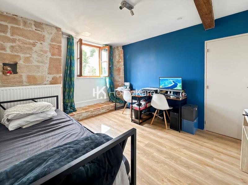 Maison - 160 m² - 6 pièces