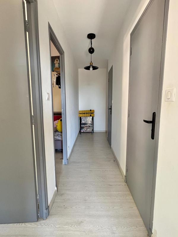 Appartement - 81 m² - 4 pièces