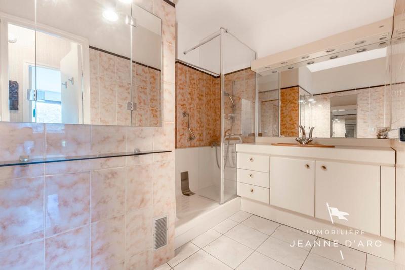 Appartement - 76 m² - 3 pièces