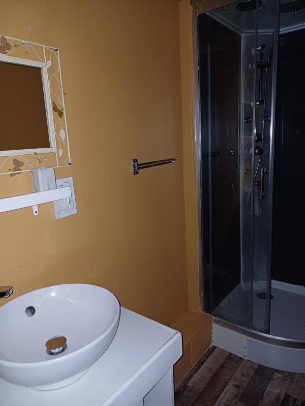 Maison en pierre - 150 m² - 9 pièces