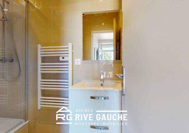 Maison - 196 m² - 7 pièces