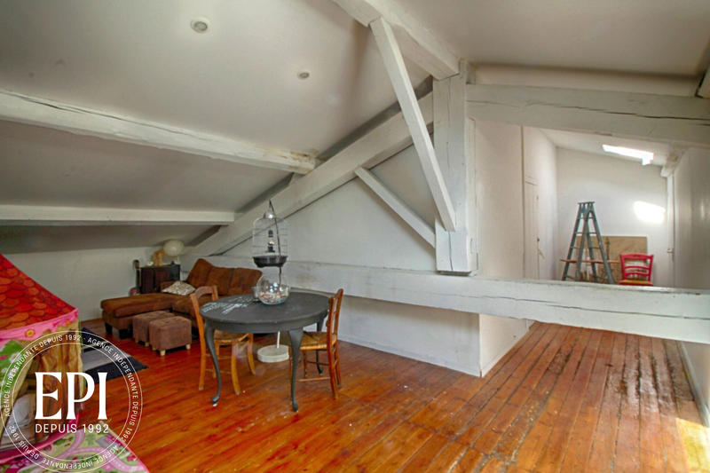 Appartement - 138 m² - 5 pièces