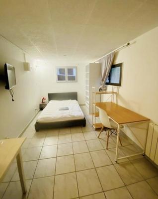 Studio - 20 m² - 1 pièce