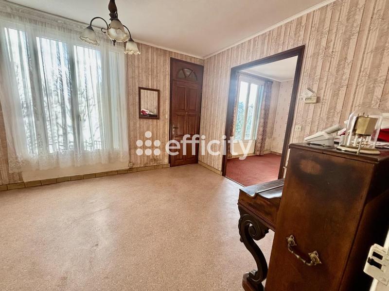 Maison - 100 m² - 5 pièces