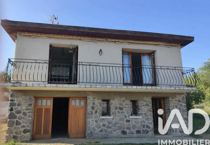 Maison - 86 m² - 4 pièces