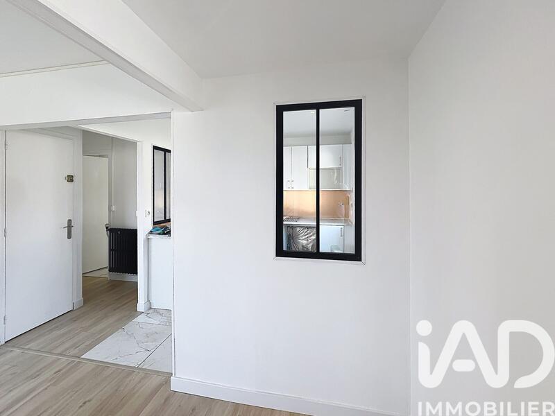 Maison - 94 m² - 4 pièces