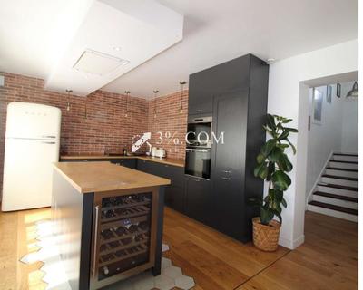 Maison - 191 m² - 6 pièces