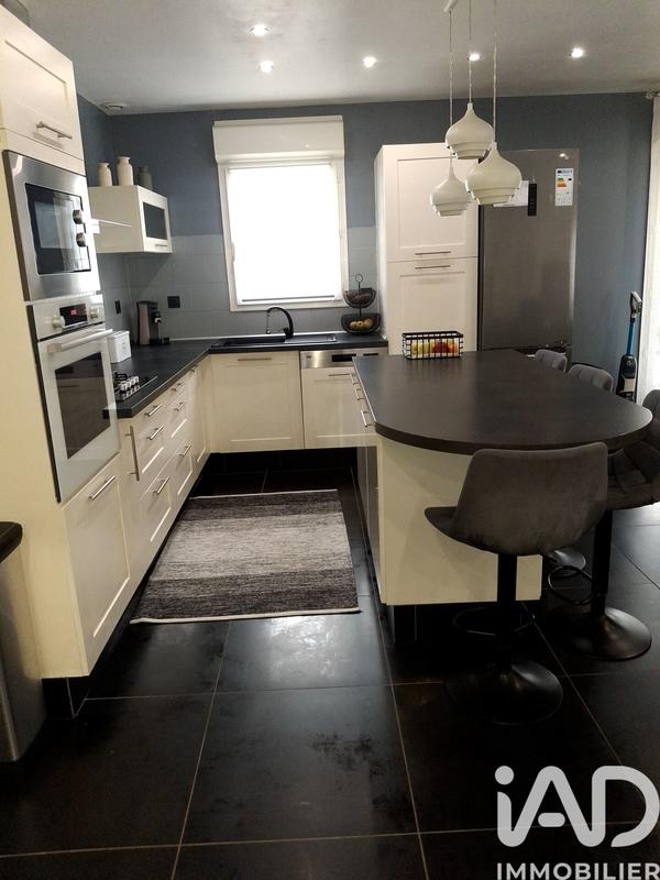 Maison - 97 m² - 4 pièces