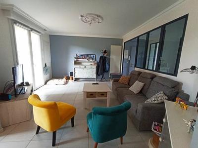 Appartement - 79 m² - 4 pièces