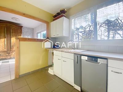 Maison - 90 m² - 4 pièces