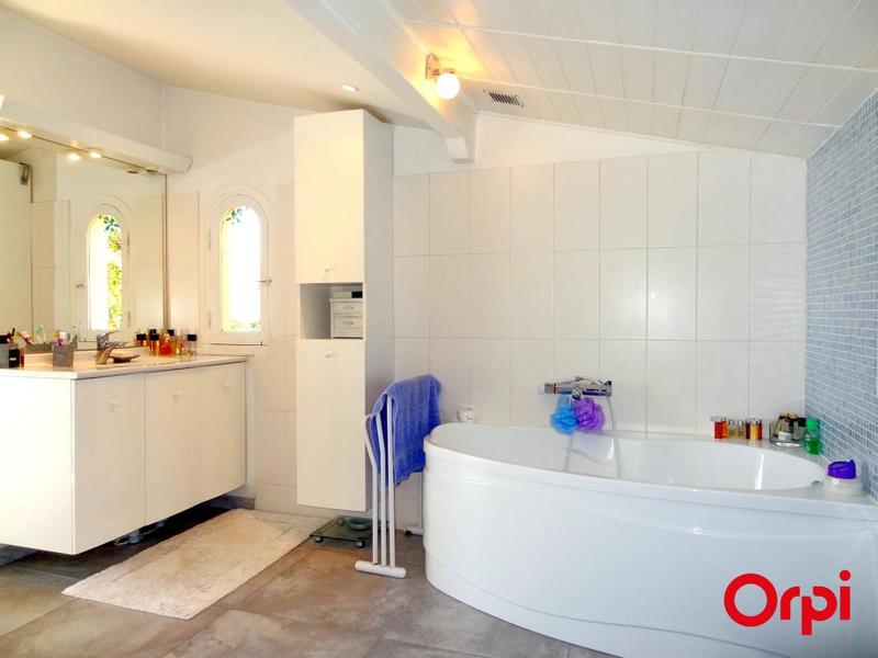 Maison - 118 m² - 6 pièces