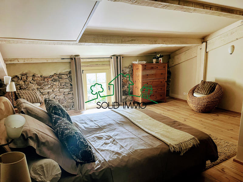 Mas - 265 m² - 10 pièces