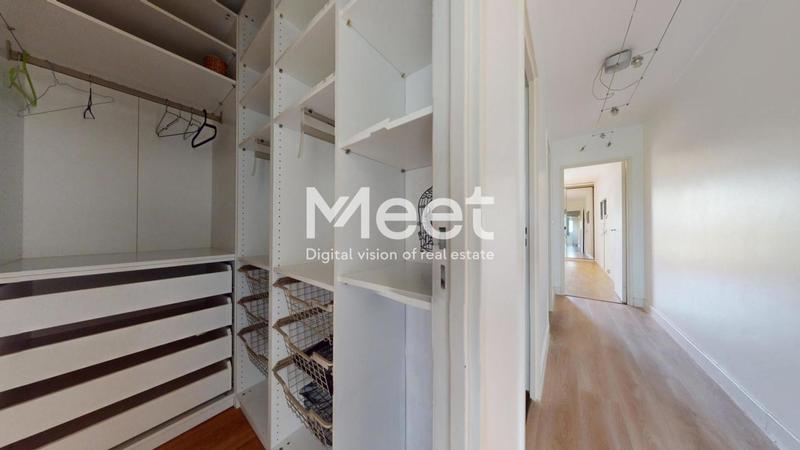 Appartement - 99 m² - 4 pièces