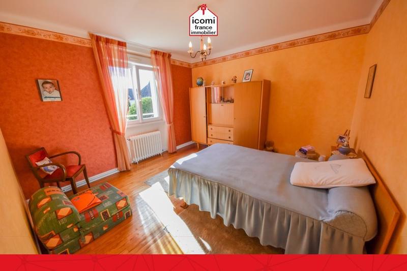 Maison - 114 m² - 8 pièces