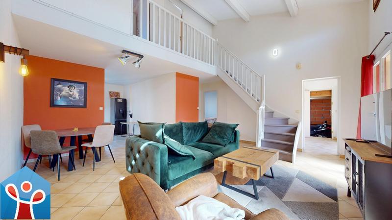 Maison - 90 m² - 4 pièces