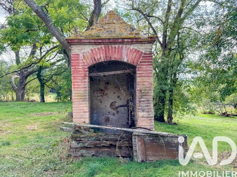 Maison - 355 m² - 10 pièces