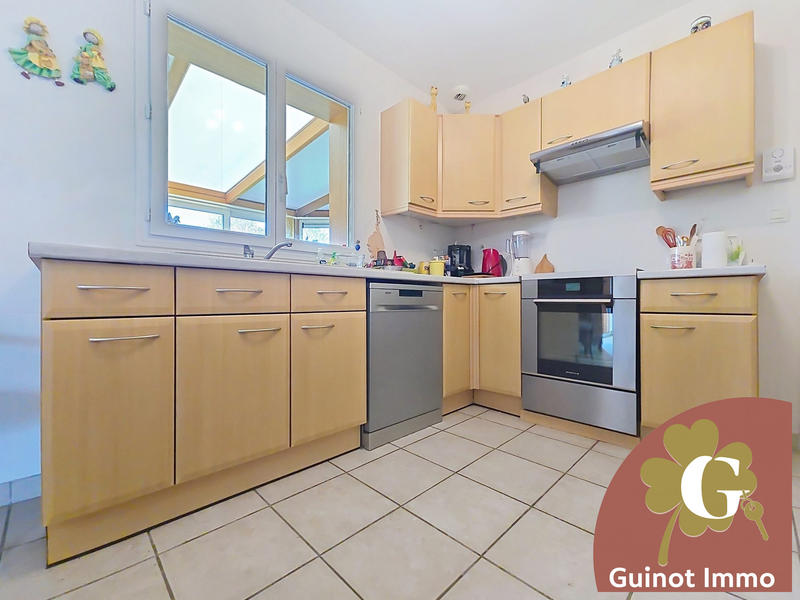 Maison - 158 m² - 6 pièces