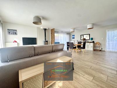 Maison - 121 m² - 6 pièces