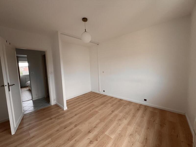 Appartement - 87 m² - 3 pièces