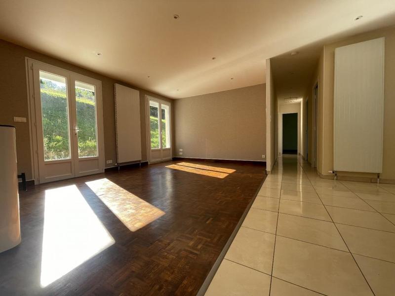 Maison - 120 m² - 7 pièces