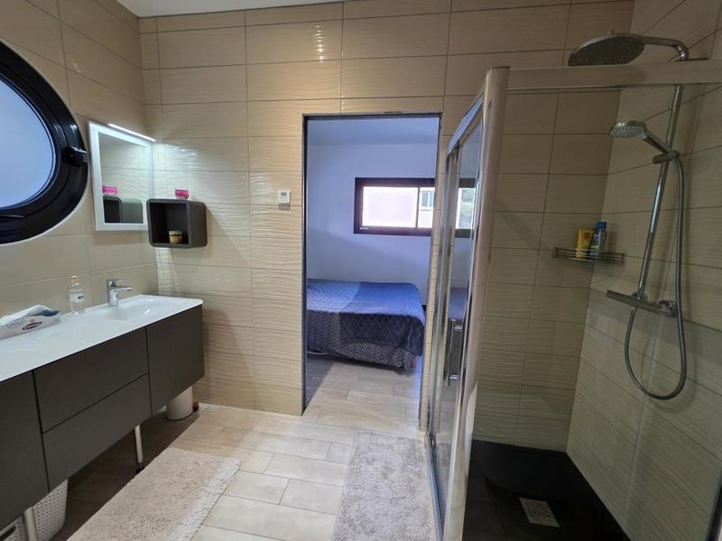 Villa - 202 m² - 5 pièces