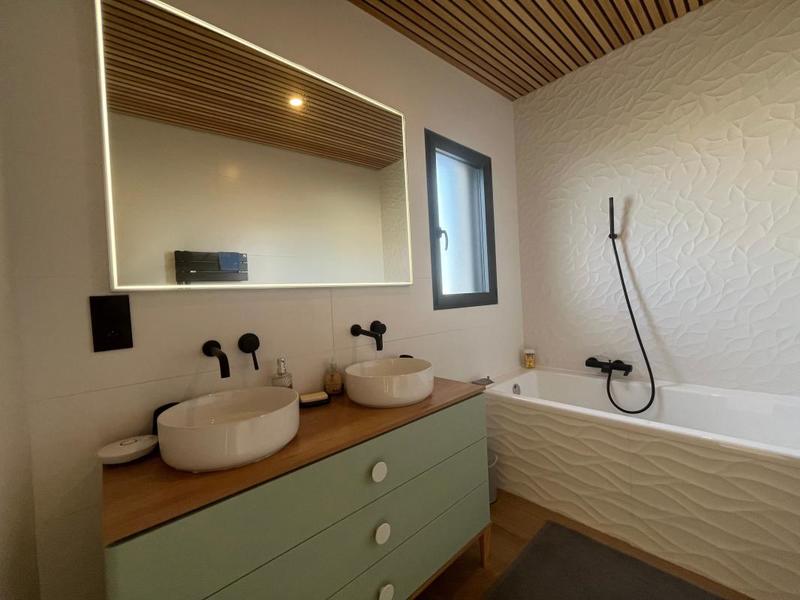 Maison - 140 m² - 4 pièces