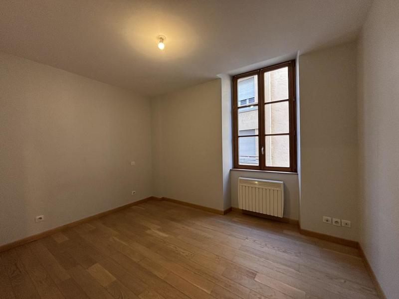 Appartement - 74 m² - 3 pièces