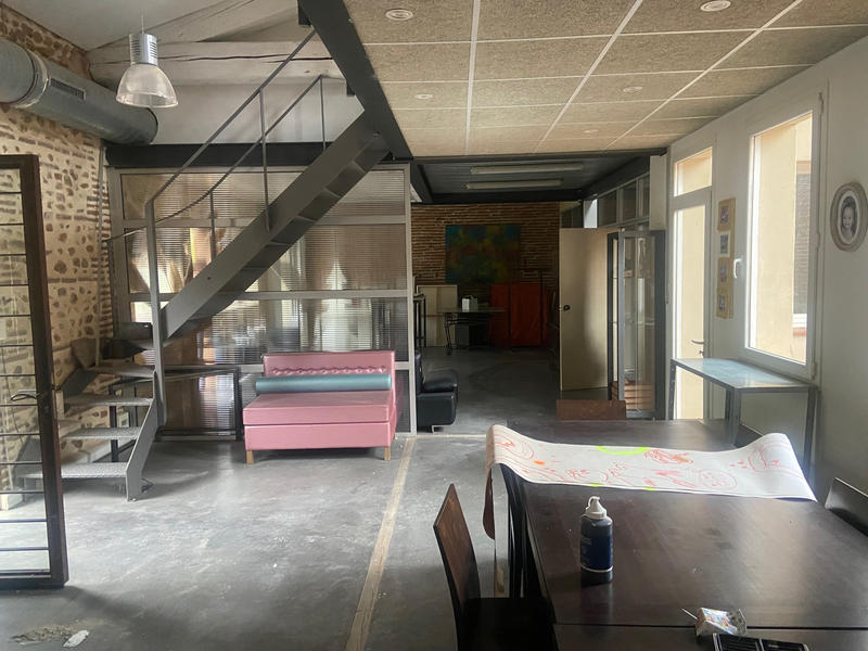 Mas - 565 m² - 5 pièces