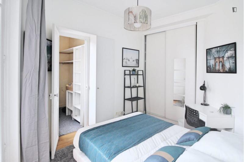 Chambre - 11 m² - 5 pièces