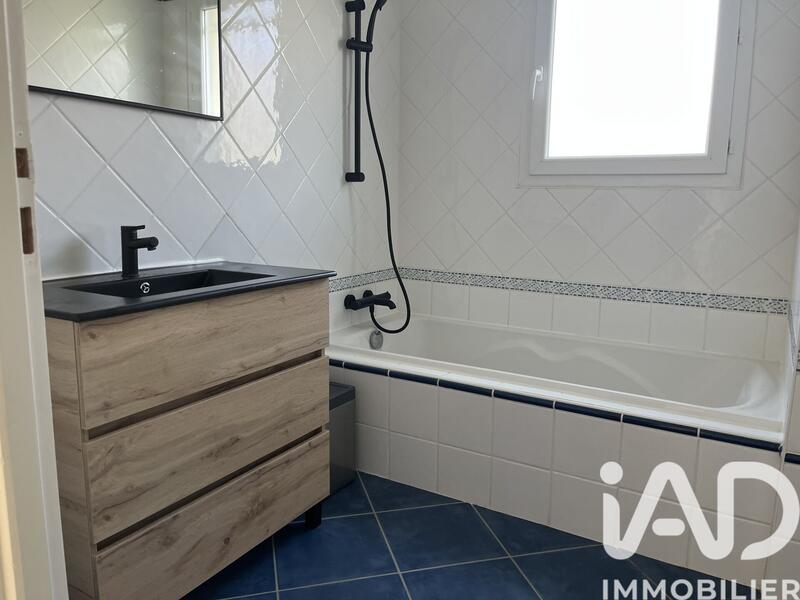 Maison - 94 m² - 4 pièces