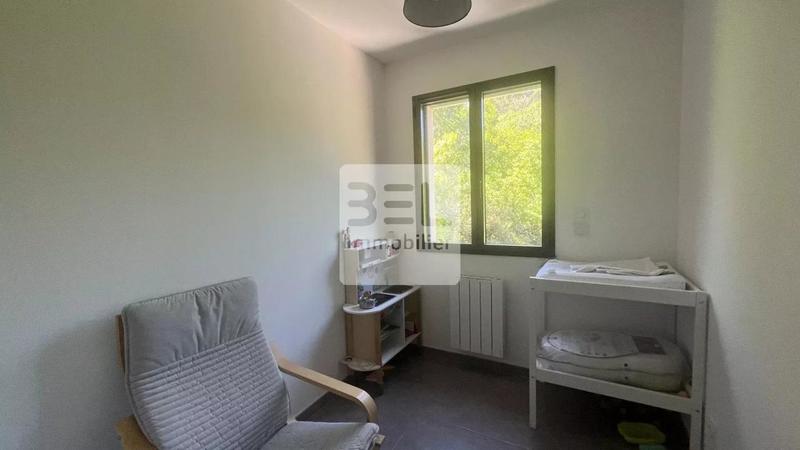 Maison - 94 m² - 5 pièces