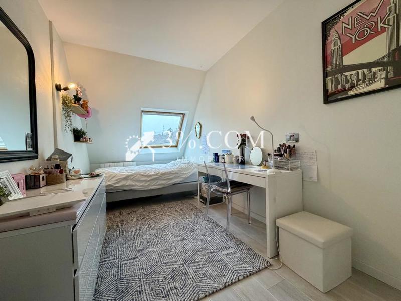 Appartement - 90 m² - 4 pièces