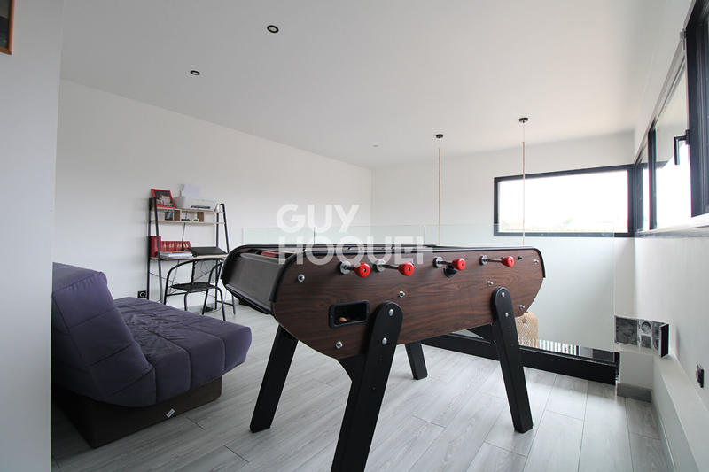 Maison - 140 m² - 6 pièces