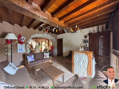 Maison - 341 m² - 8 pièces