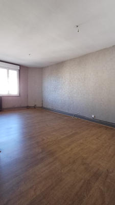 Immeuble - 68 m² - 3 pièces