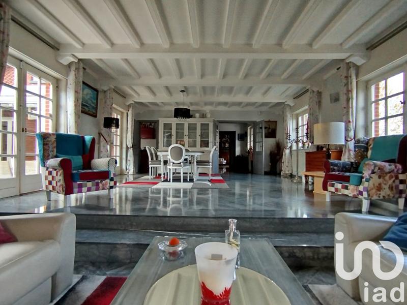 Maison de maîtres - 330 m² - 10 pièces