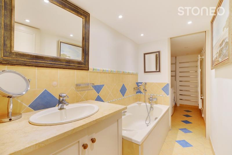 Appartement ancien - 68 m² - 2 pièces