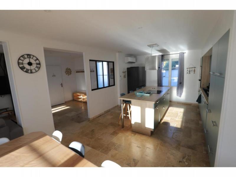 Maison - 121 m² - 5 pièces