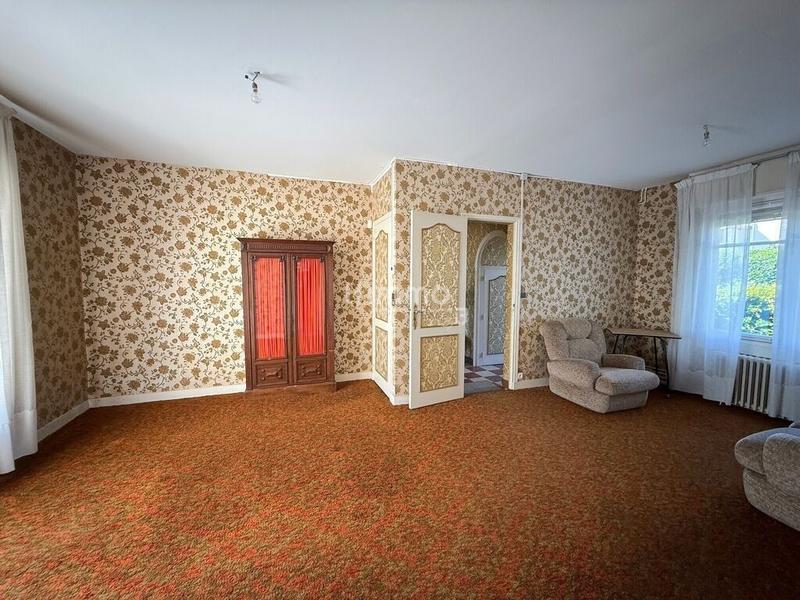 Maison - 145 m² - 7 pièces