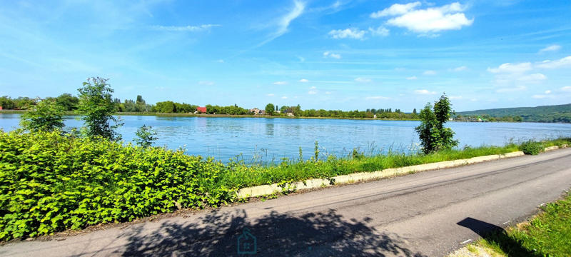 Maison - 147 m² - 8 pièces