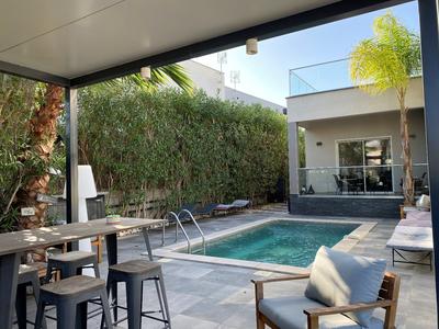 Villa - 157 m² - 5 pièces