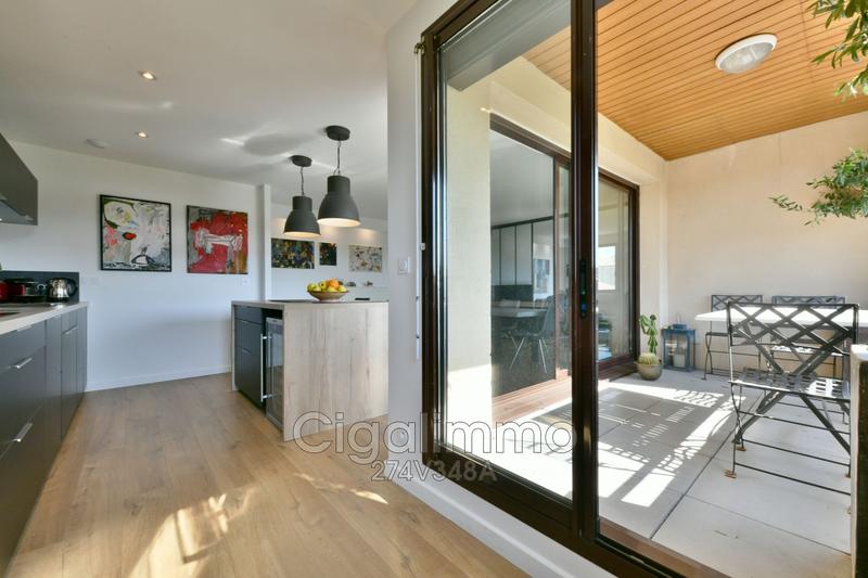 Appartement - 80 m² - 3 pièces